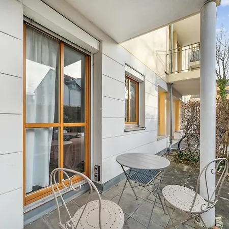 Sali Homes - Cozy Studio Near Bayreuth Train Station With Terrace, Garden View & Free Wi-Fi Exterior photo