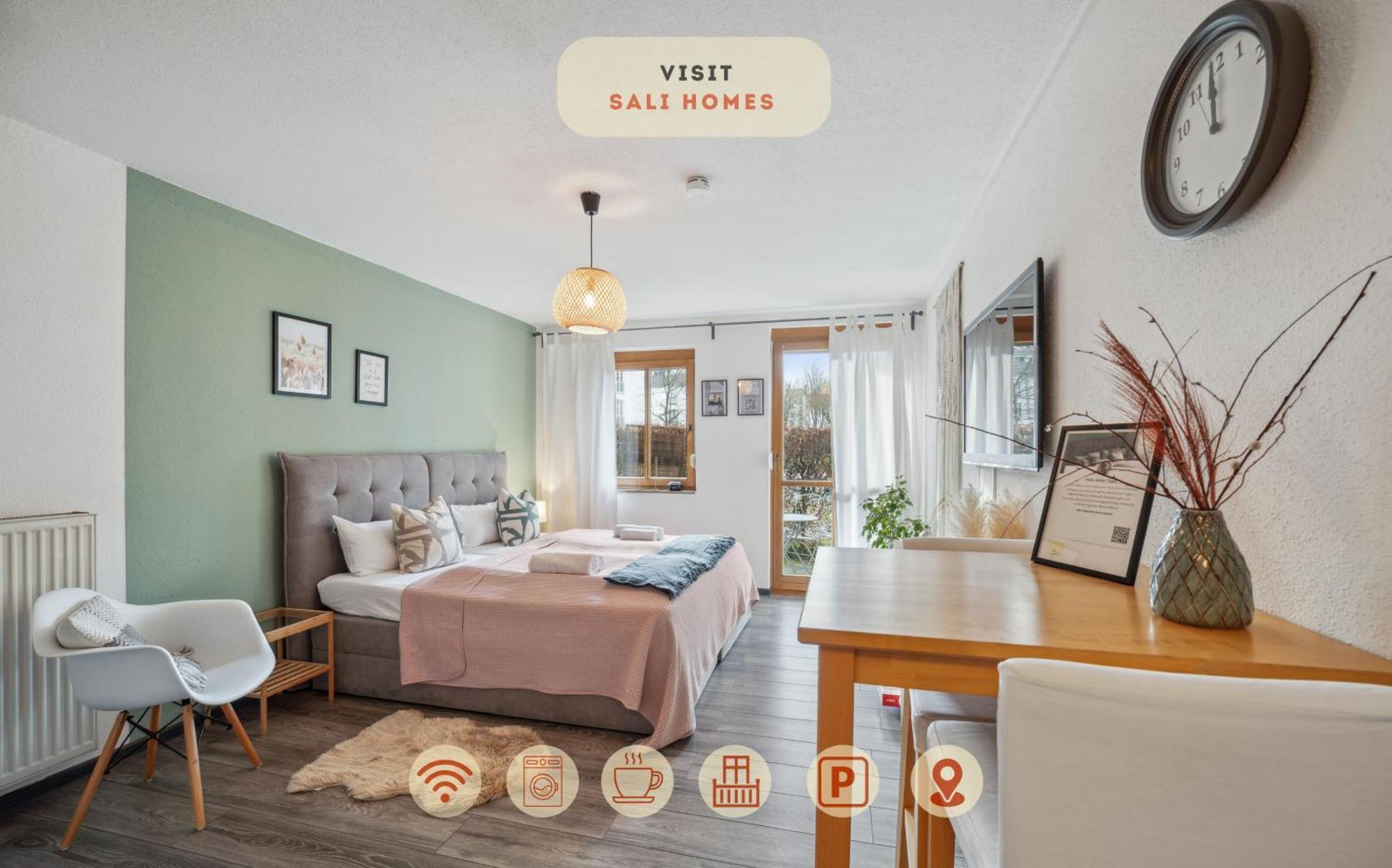 Sali Homes - Cozy Near Train Station With Terrace, Garden View & Free Wi-fi *